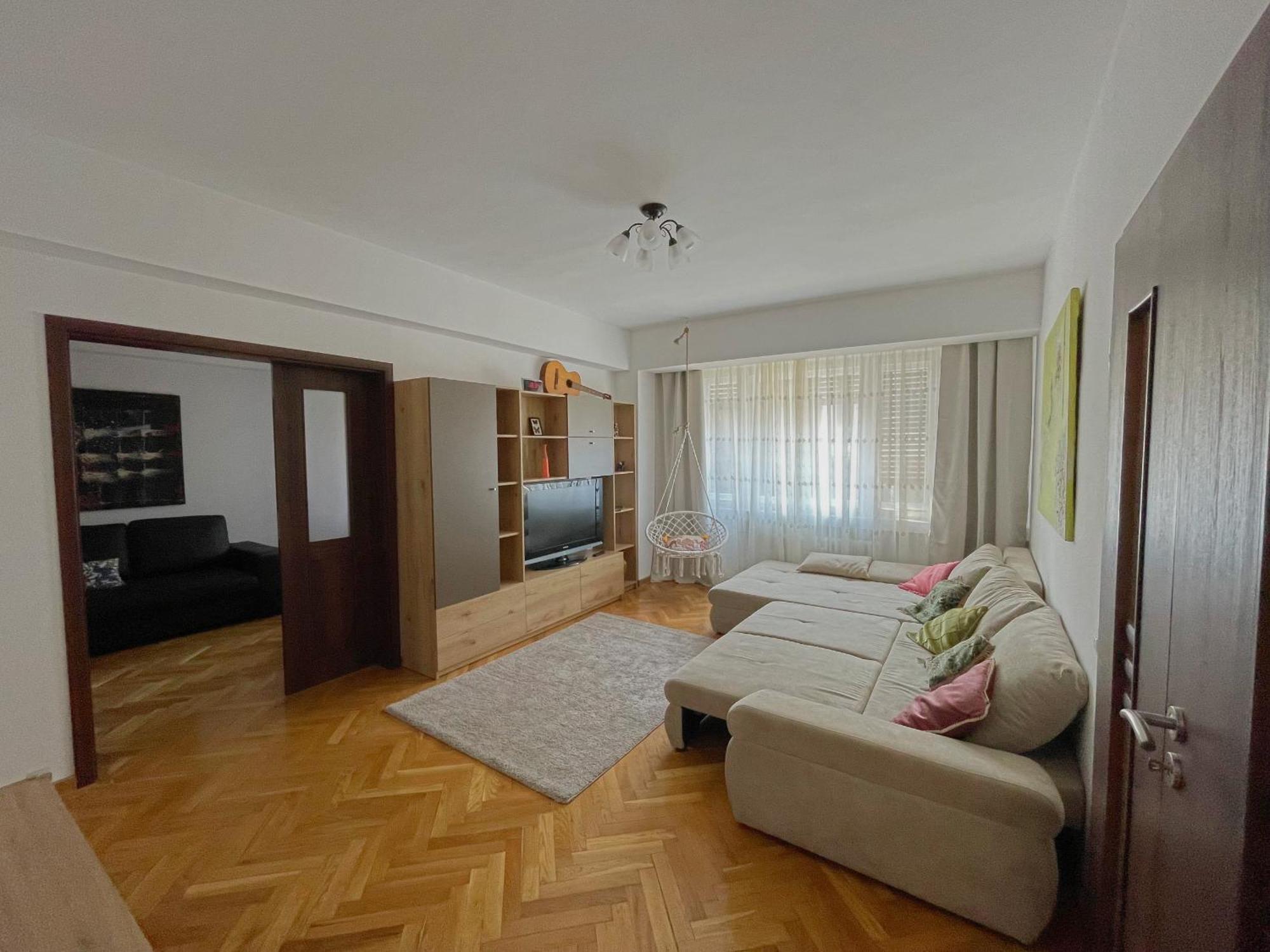 Relax Old Town Apartment Oradea Luaran gambar